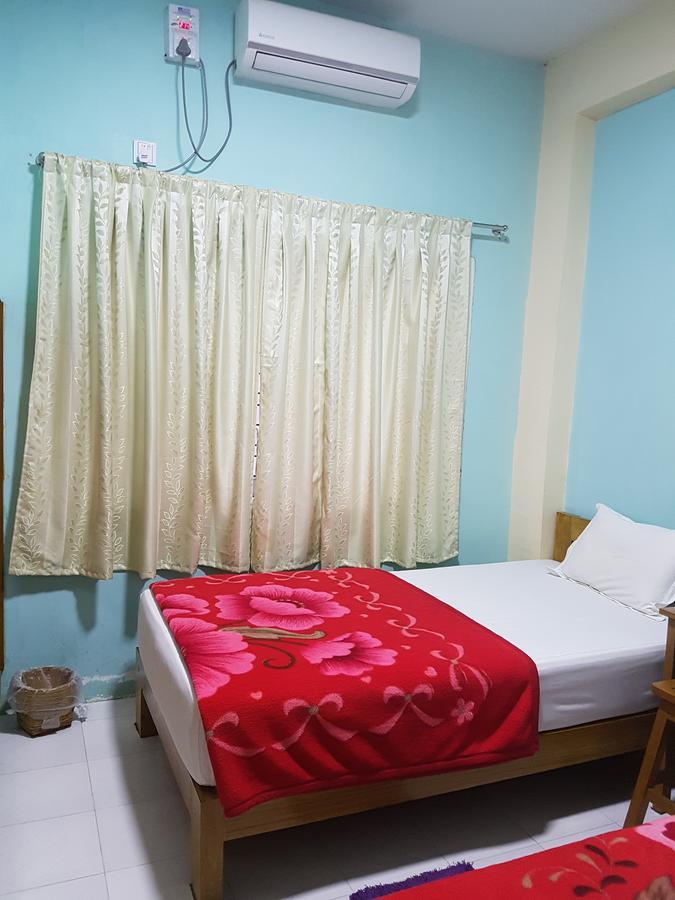 Gold Star Guest House Nyaung-U Екстериор снимка